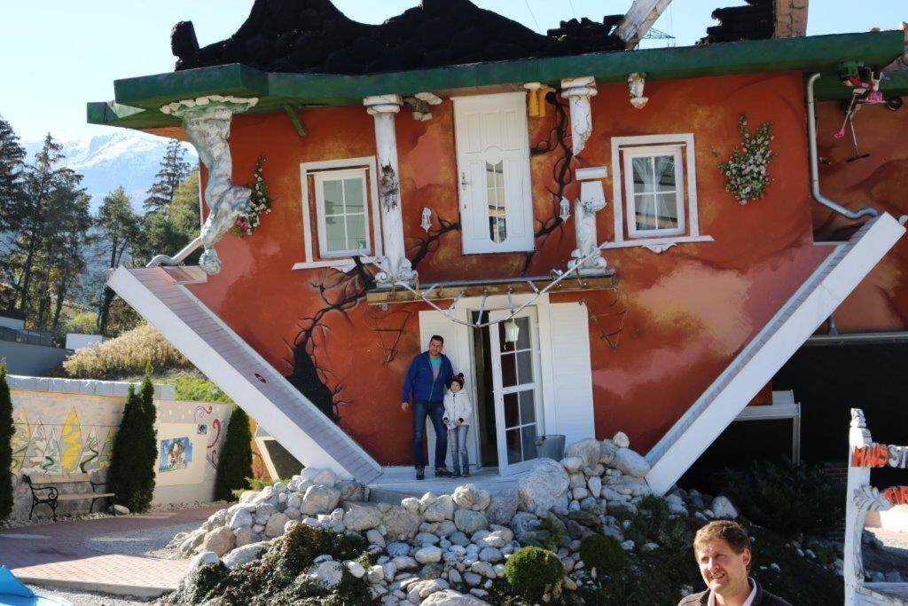 Landhaus Katharina Bis 12 Personen Mit Saunachalet Und Blick Auf Die Bergwelt Des Zillertals Hippach Εξωτερικό φωτογραφία