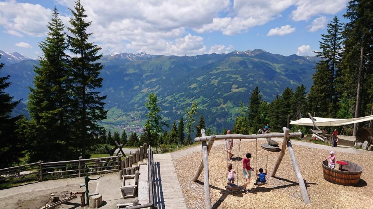 Landhaus Katharina Bis 12 Personen Mit Saunachalet Und Blick Auf Die Bergwelt Des Zillertals Hippach Εξωτερικό φωτογραφία